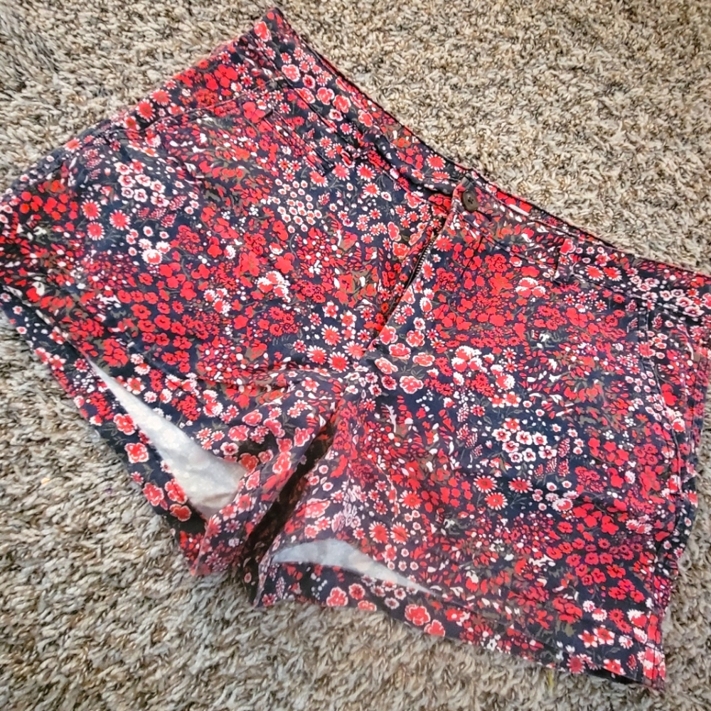Gap shorts